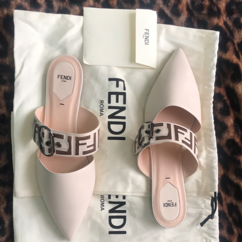 FENDI Mule